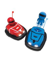 The Source Bumper Cars Ατέλειωτο παιχνίδι με δύο τηλεχειριζόμενα συγκρουόμενα αυτοκινητάκια