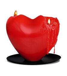 Melting Heart Candle – Αρωματικό Κερί Καρδιάς με Άρωμα Τριαντάφυλλο