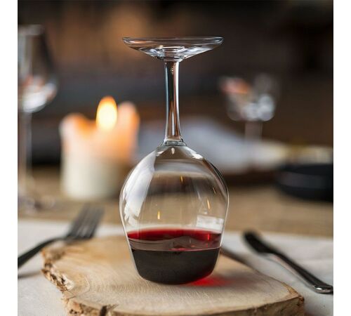 Upside Down Wine Glass - Αναποδογυρισμένο Ποτήρι Κρασιού – Μοναδικό και Διασκεδαστικό!